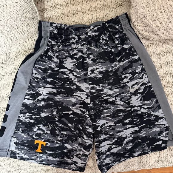Nike Shorts Mens Tennessee Nike Elite Shorts Poshmark